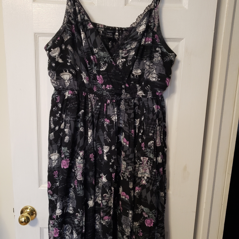 Torrid dress (Disney) Alice in Wonderland